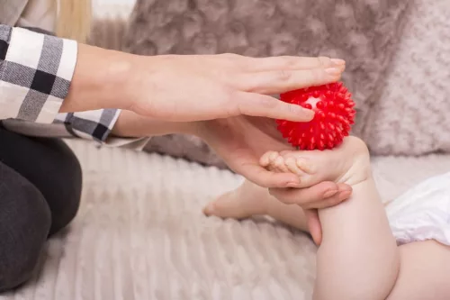 Tüskés masszírozó labda 5,4 cm – kék, TULLO