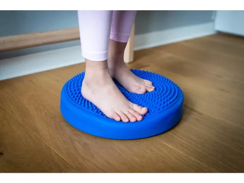 Tüskés egyensúlypárna 30 cm piros TULLO